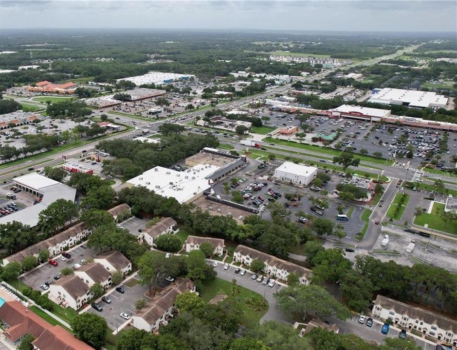 待售: $159,900 (2 贝兹, 1 浴室, 896 平方英尺)