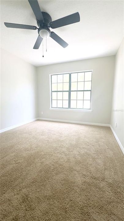 待售: $159,900 (2 贝兹, 1 浴室, 896 平方英尺)