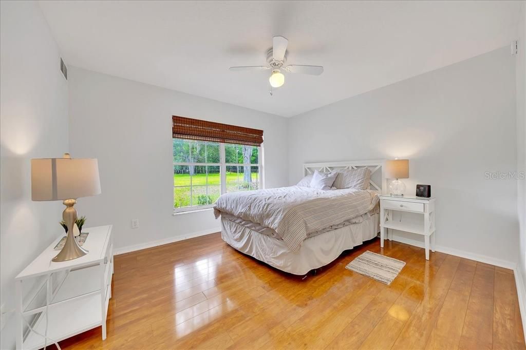 En Venta: $625,000 (3 camas, 2 baños, 1566 Pies cuadrados)