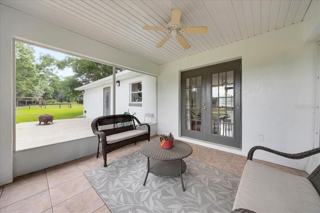 En Venta: $625,000 (3 camas, 2 baños, 1566 Pies cuadrados)