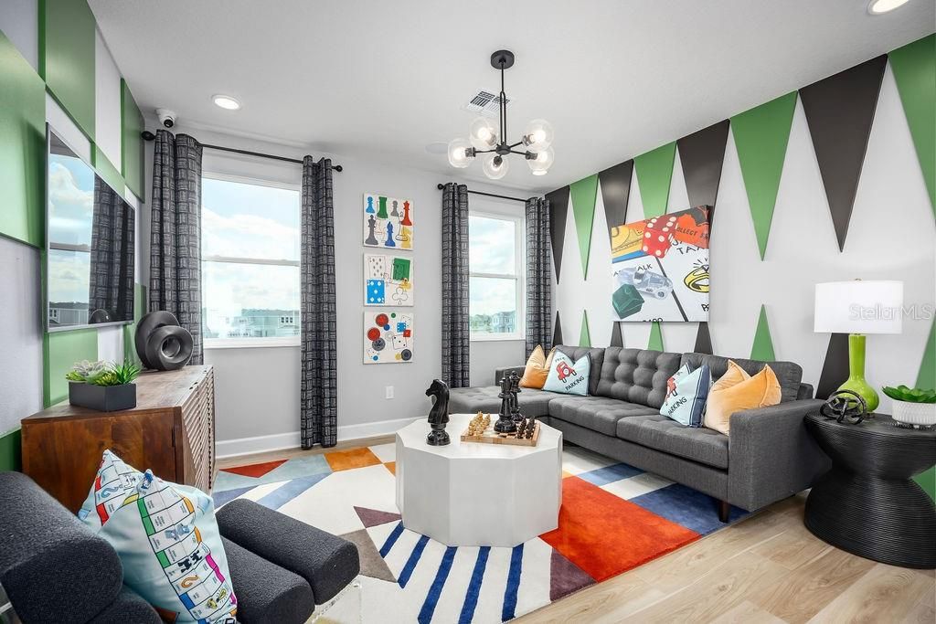 Active With Contract: $599,990 (3 beds, 2 baths, 2341 Square Feet)