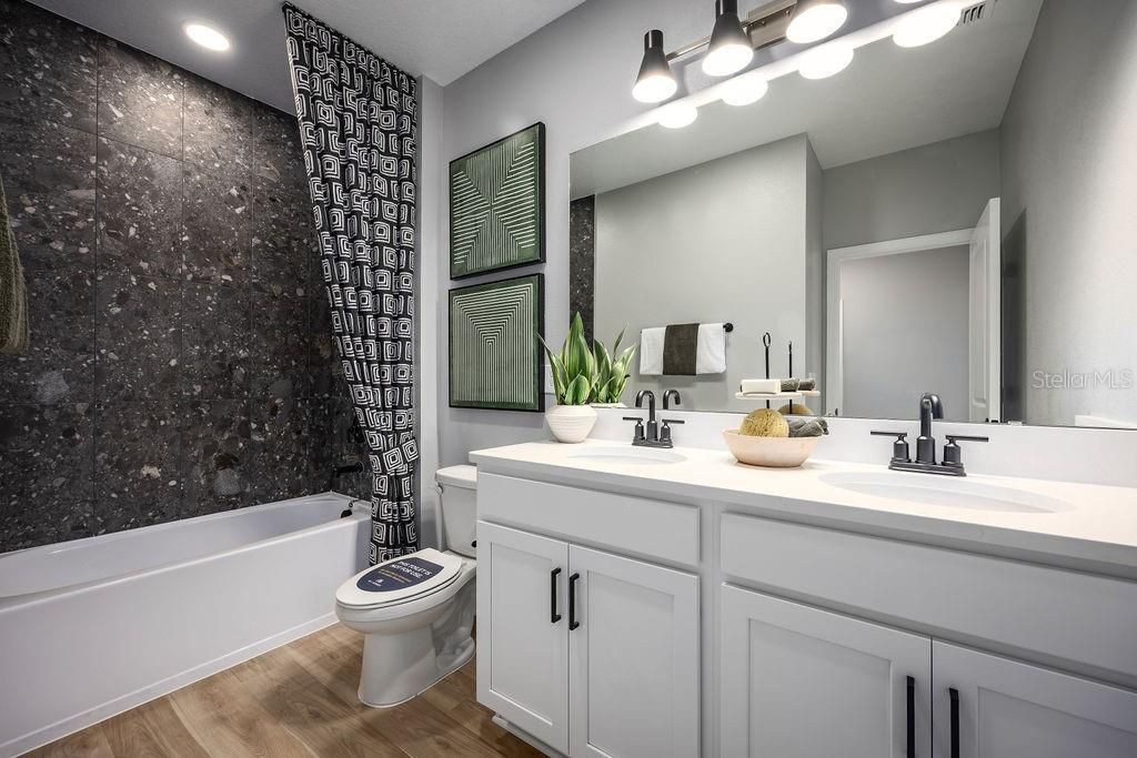 Active With Contract: $599,990 (3 beds, 2 baths, 2341 Square Feet)