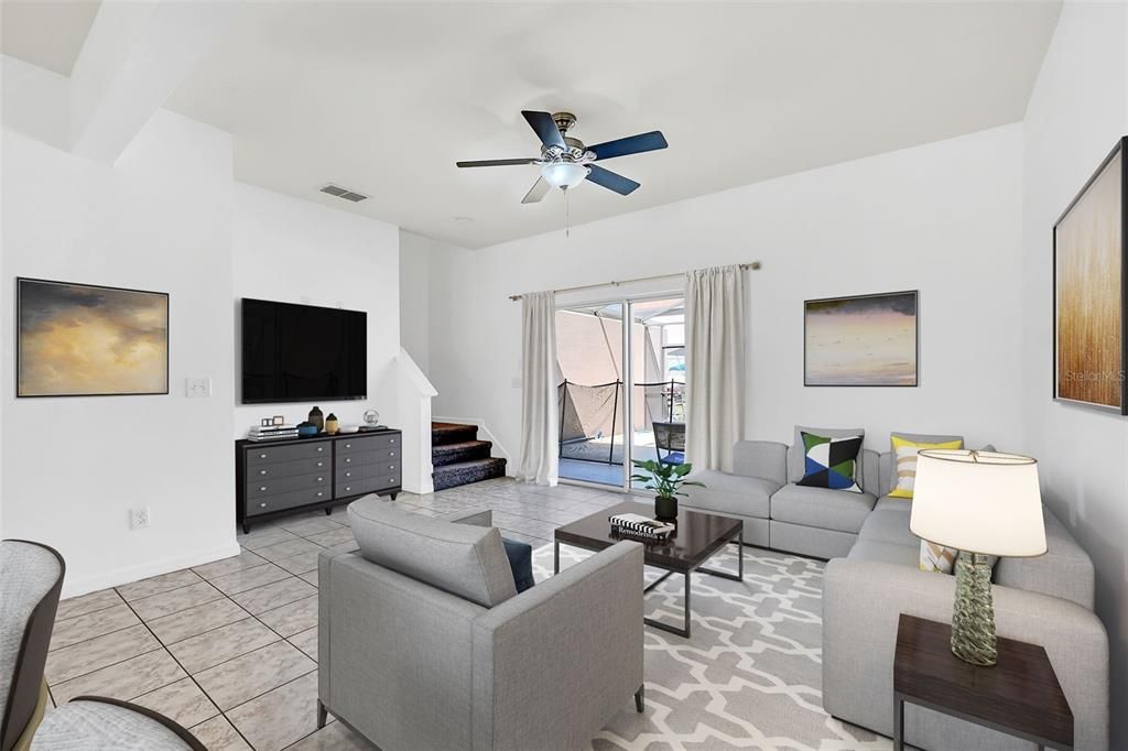 合同活跃: $2,200 (3 贝兹, 2 浴室, 1295 平方英尺)