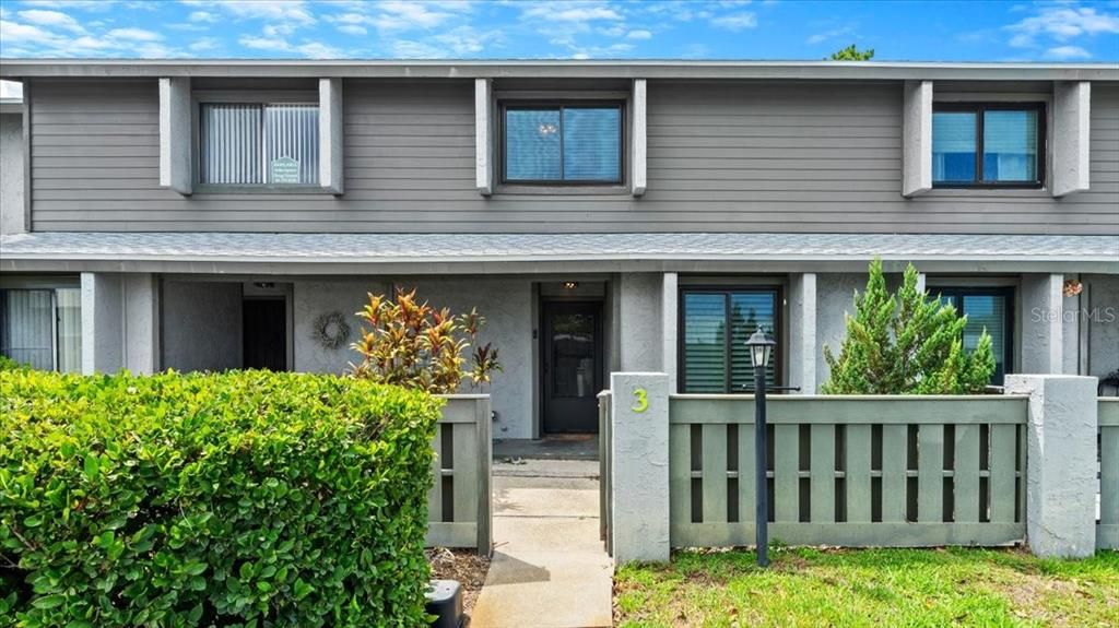 Recently Sold: $195,000 (2 beds, 2 baths, 1316 Square Feet)