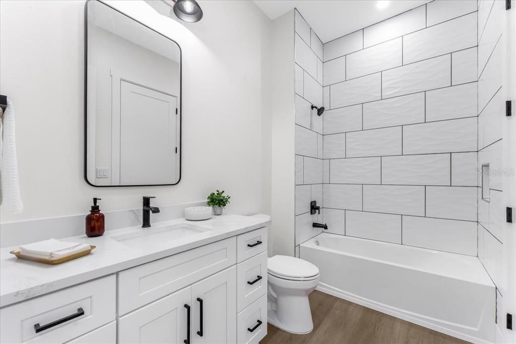 待售: $1,499,990 (4 贝兹, 3 浴室, 3197 平方英尺)