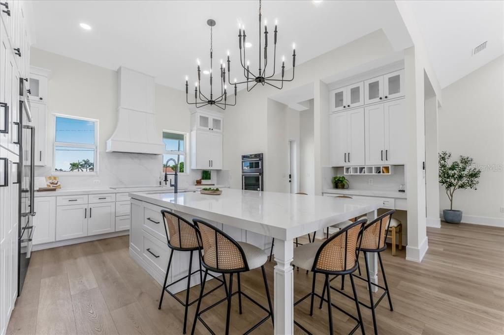 待售: $1,499,990 (4 贝兹, 3 浴室, 3197 平方英尺)