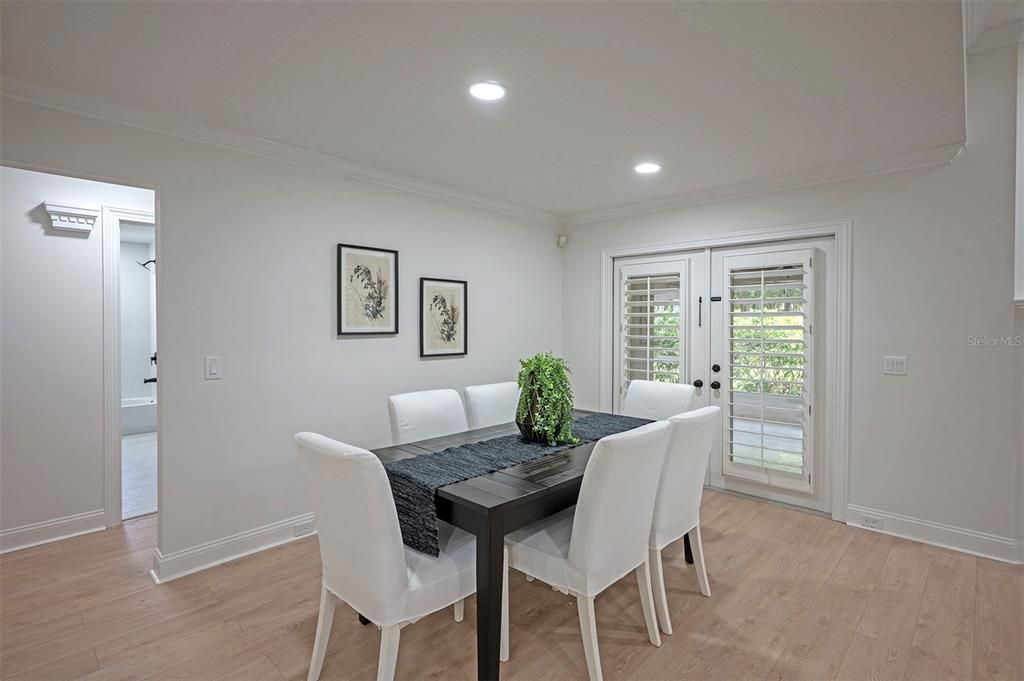 待售: $735,000 (3 贝兹, 2 浴室, 2408 平方英尺)