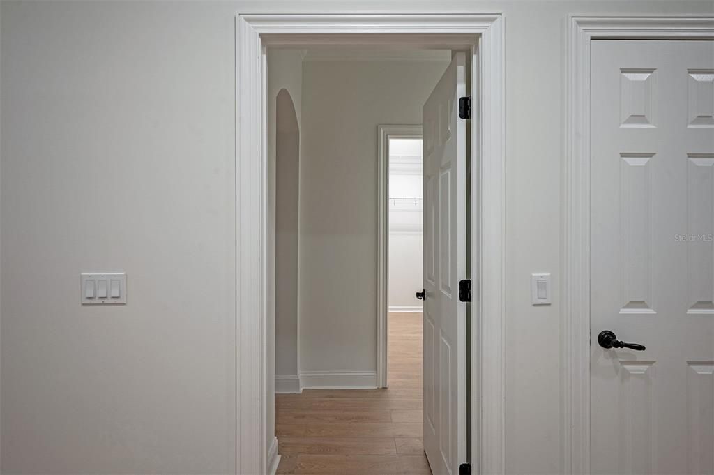 待售: $735,000 (3 贝兹, 2 浴室, 2408 平方英尺)