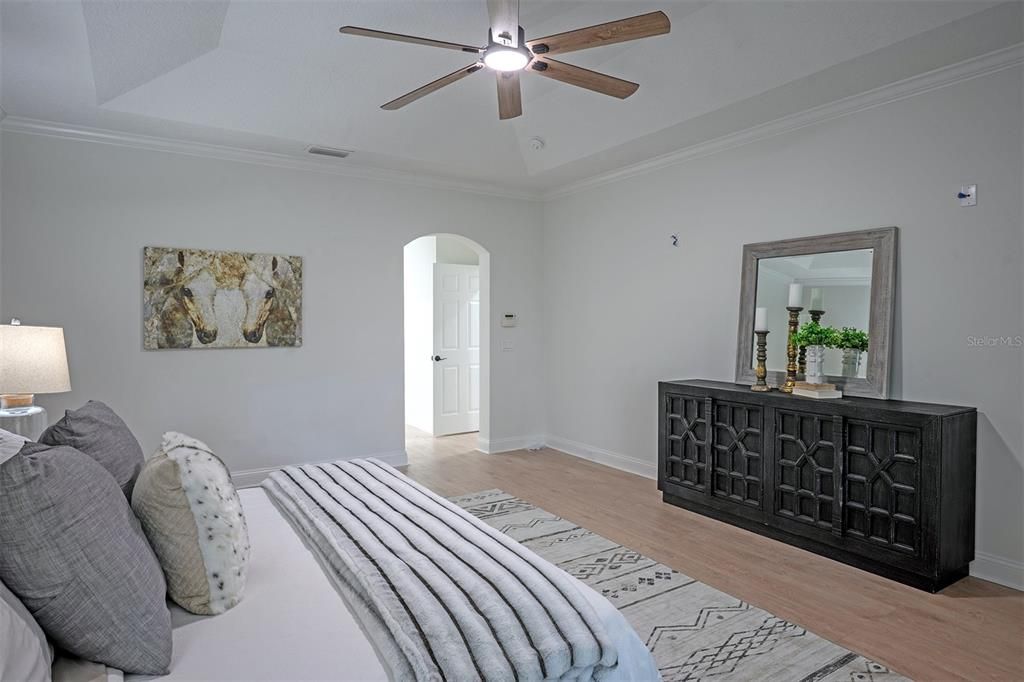 待售: $735,000 (3 贝兹, 2 浴室, 2408 平方英尺)