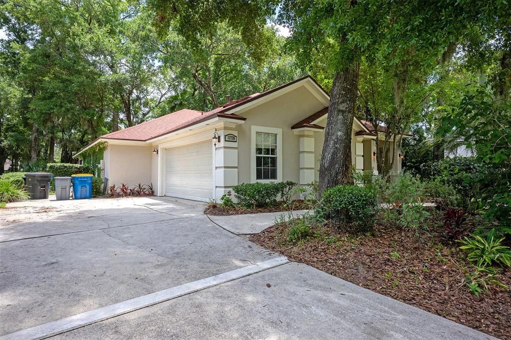 待售: $735,000 (3 贝兹, 2 浴室, 2408 平方英尺)