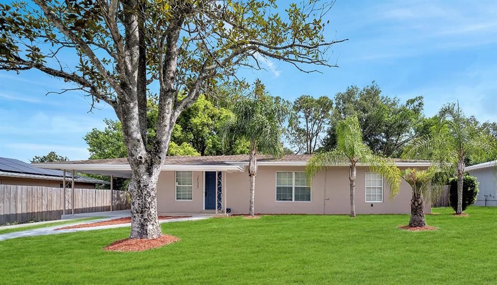 合同活跃: $239,000 (3 贝兹, 1 浴室, 1104 平方英尺)