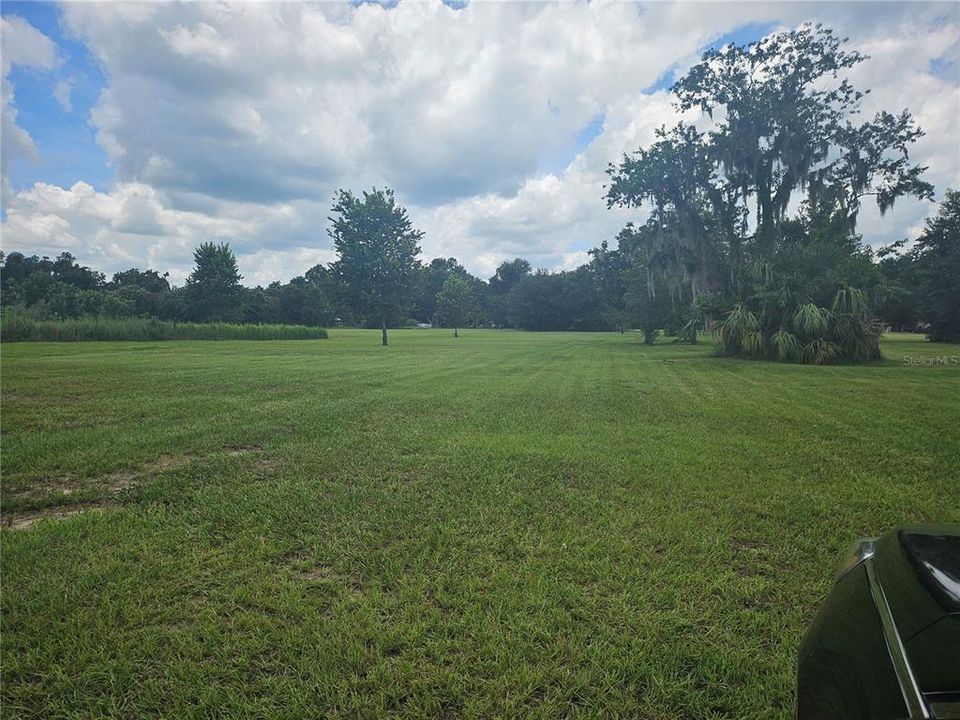 En Venta: $589,000 (5.99 acres)