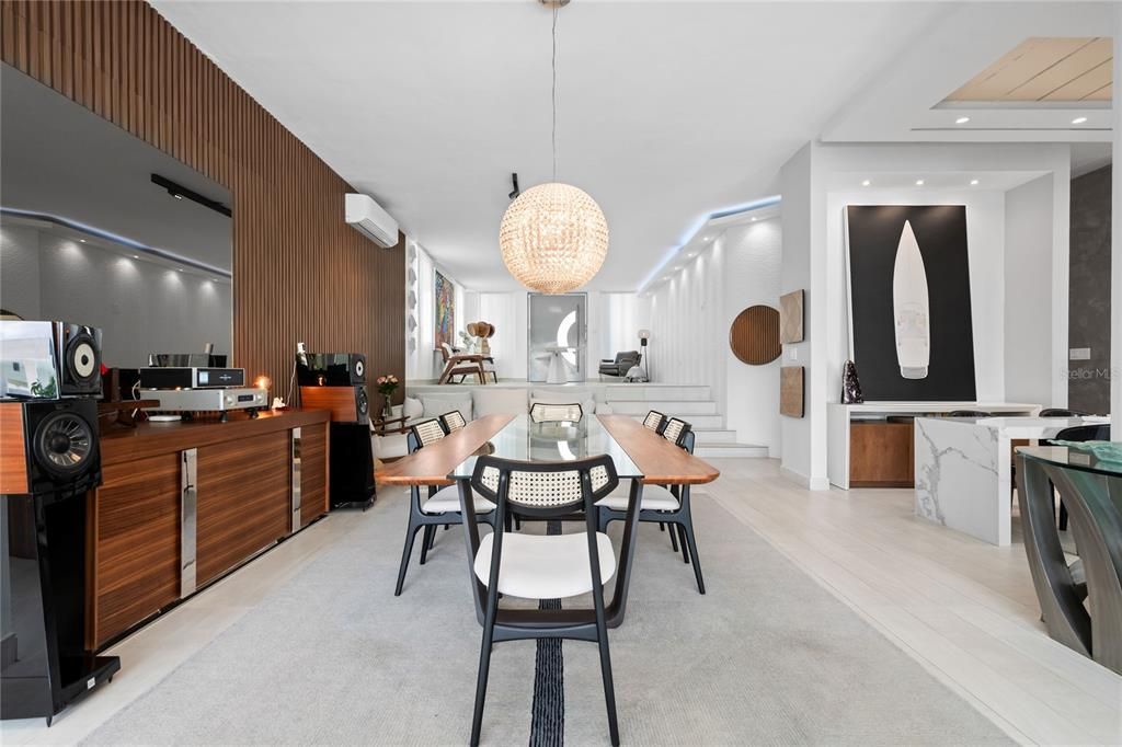 En Venta: $1,850,000 (4 camas, 3 baños, 3462 Pies cuadrados)