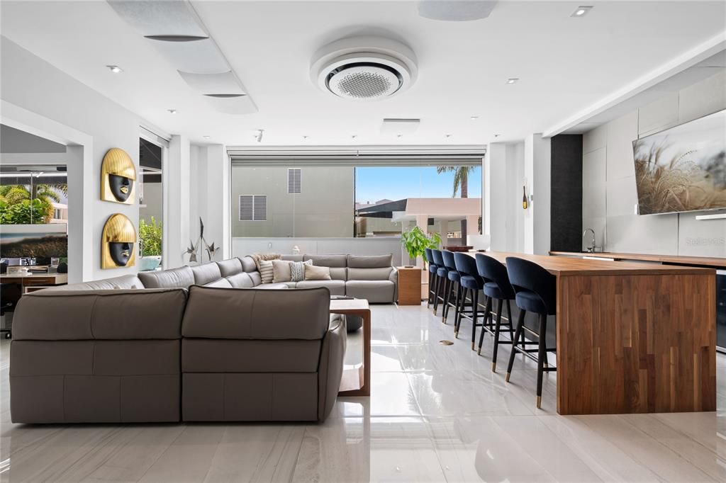 En Venta: $1,850,000 (4 camas, 3 baños, 3462 Pies cuadrados)