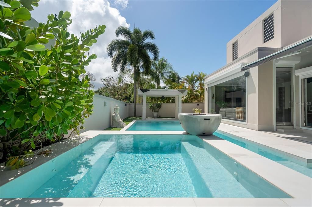 En Venta: $1,850,000 (4 camas, 3 baños, 3462 Pies cuadrados)