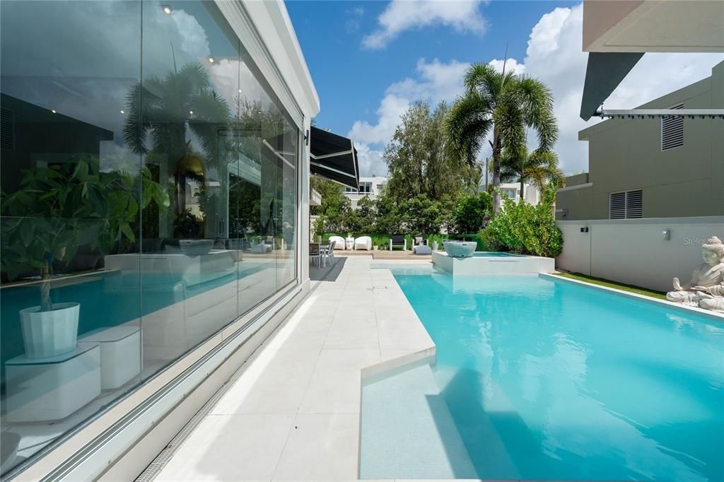 En Venta: $1,850,000 (4 camas, 3 baños, 3462 Pies cuadrados)