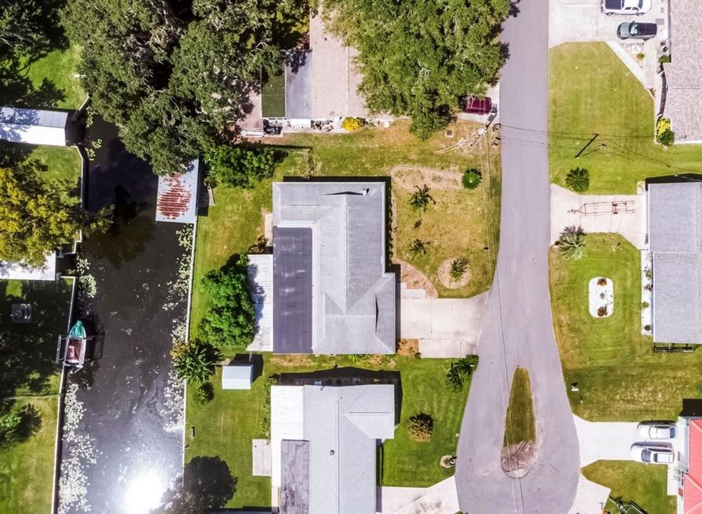 合同活跃: $398,400 (2 贝兹, 2 浴室, 2317 平方英尺)