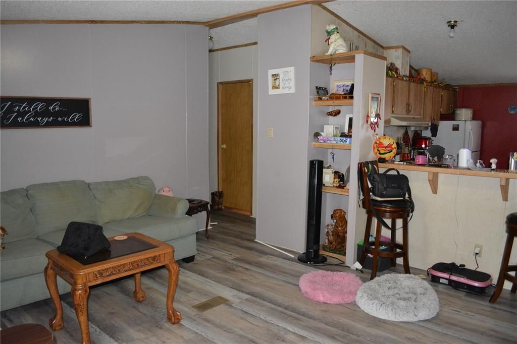 待售: $169,999 (3 贝兹, 2 浴室, 1080 平方英尺)