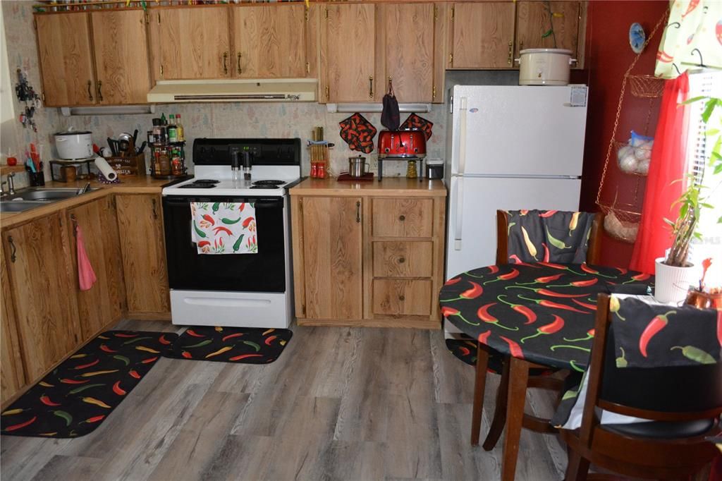 待售: $169,999 (3 贝兹, 2 浴室, 1080 平方英尺)