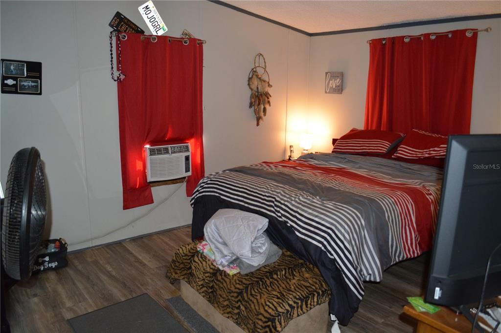 待售: $169,999 (3 贝兹, 2 浴室, 1080 平方英尺)