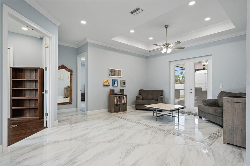 待售: $679,900 (3 贝兹, 2 浴室, 2393 平方英尺)