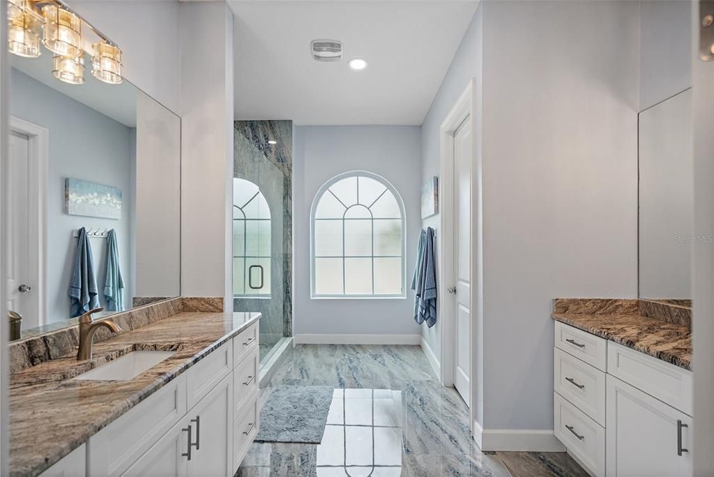 待售: $679,900 (3 贝兹, 2 浴室, 2393 平方英尺)