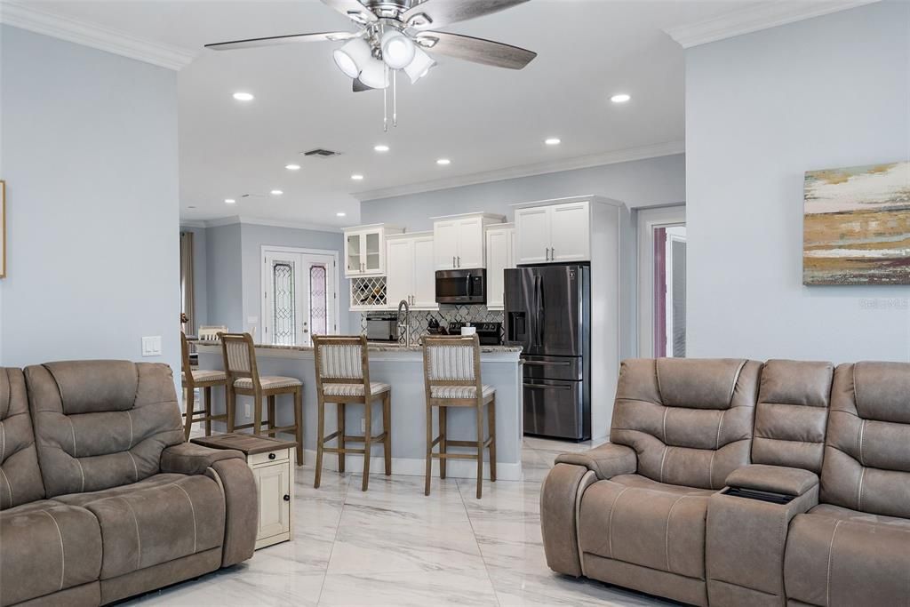 待售: $679,900 (3 贝兹, 2 浴室, 2393 平方英尺)