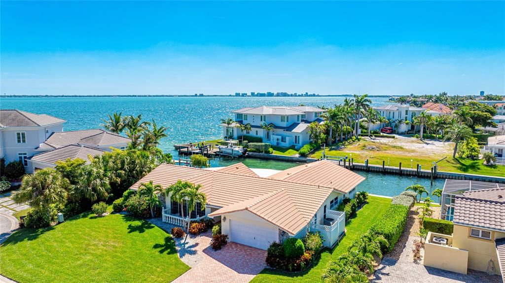 Recientemente alquilado: $6,450 (3 camas, 2 baños, 2195 Pies cuadrados)