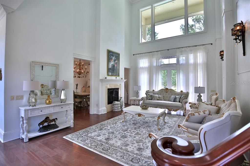 For Sale: $3,875,000 (5 beds, 5 baths, 5912 Square Feet)