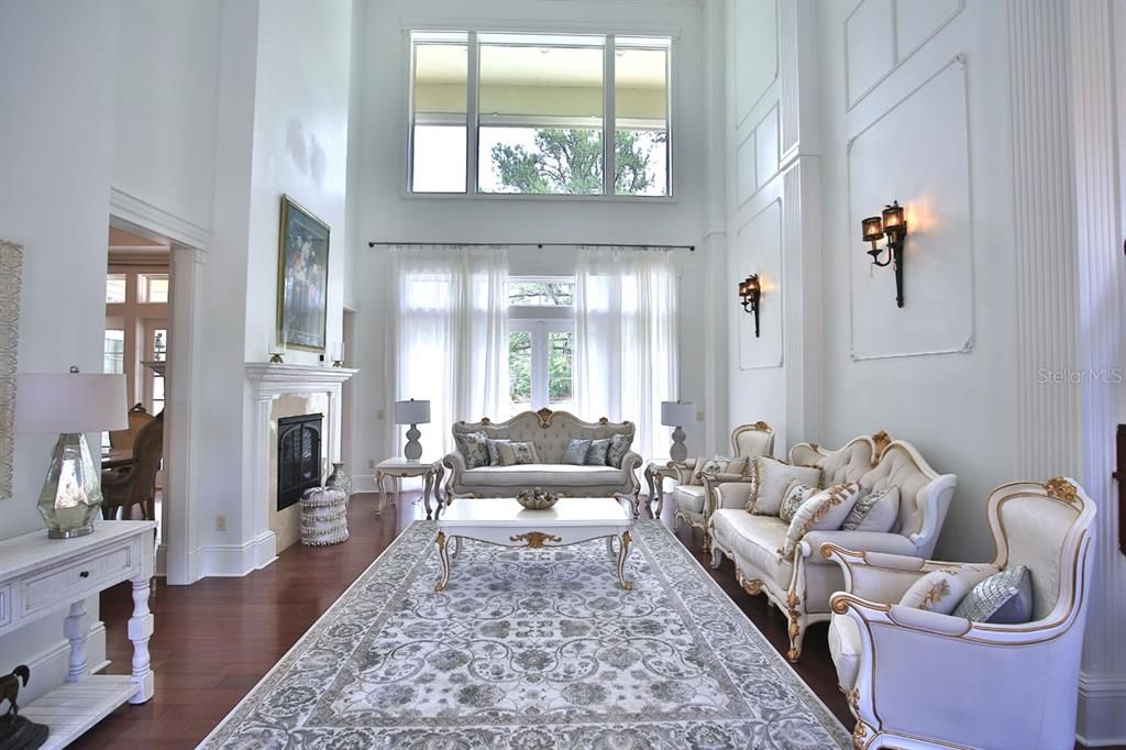 For Sale: $3,875,000 (5 beds, 5 baths, 5912 Square Feet)