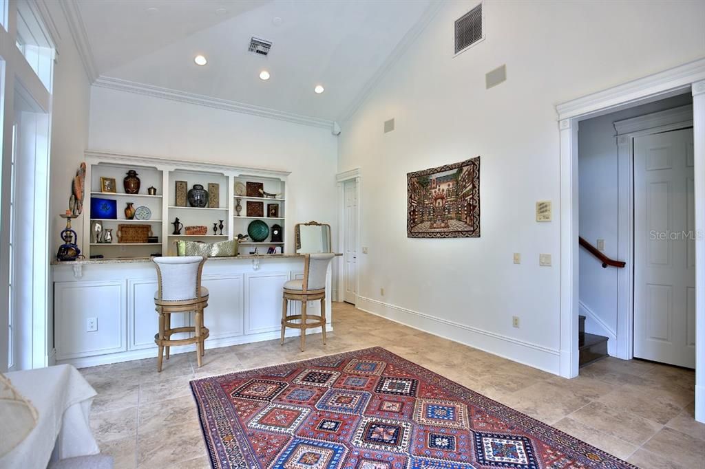 For Sale: $3,875,000 (5 beds, 5 baths, 5912 Square Feet)