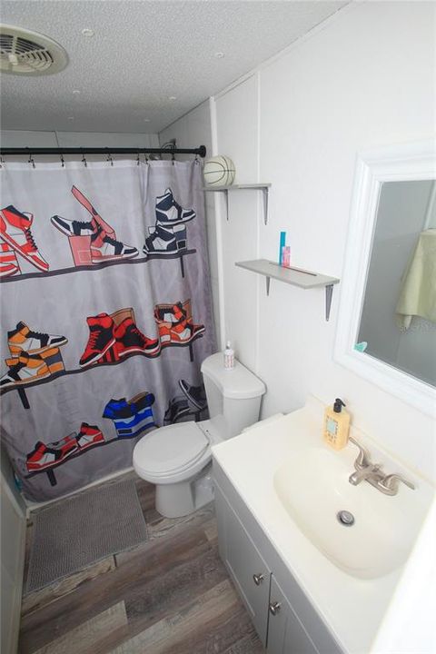 En Venta: $160,000 (3 camas, 2 baños, 1200 Pies cuadrados)