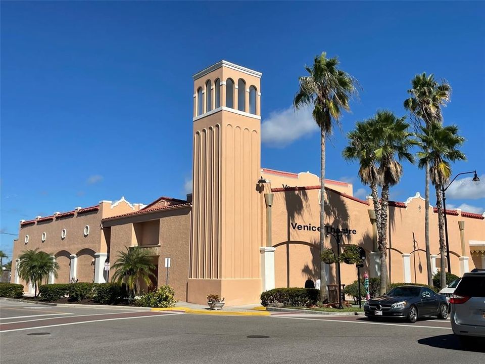 待售: $389,000 (2 贝兹, 2 浴室, 1366 平方英尺)