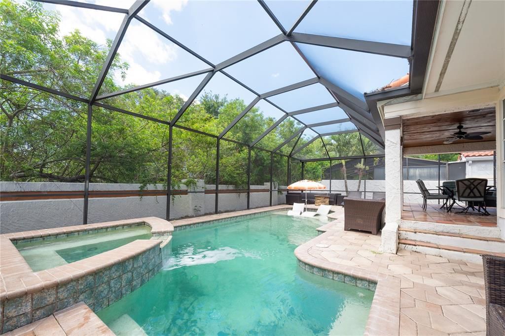 待售: $730,000 (3 贝兹, 2 浴室, 2383 平方英尺)