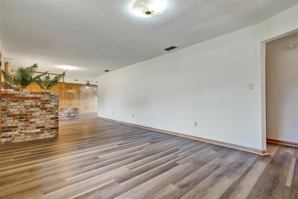 В аренду: $3,500 (3 спален, 2 ванн, 1652 Квадратных фут)