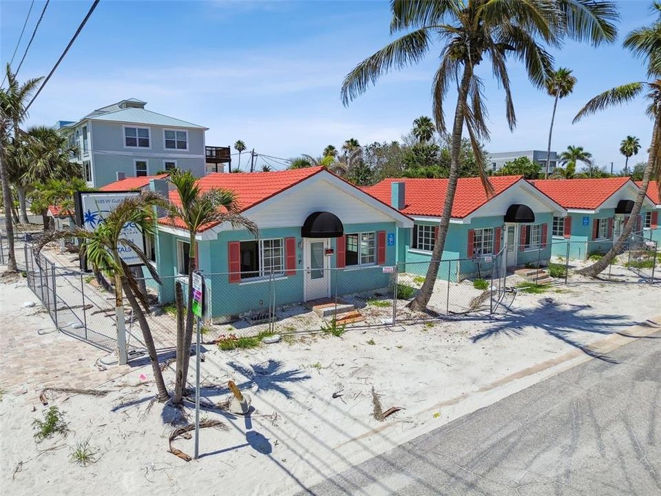 合同活跃: $3,750,000 (14 贝兹, 0 浴室, 4660 平方英尺)