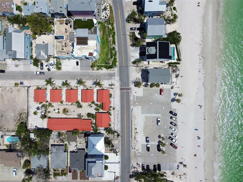 合同活跃: $3,750,000 (14 贝兹, 0 浴室, 4660 平方英尺)