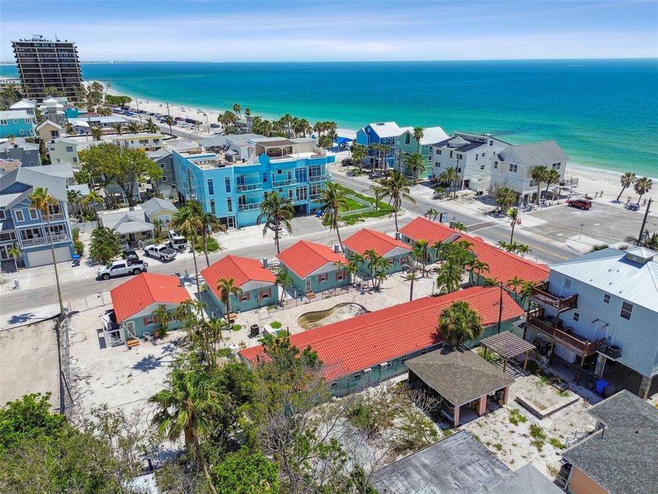 合同活跃: $3,750,000 (14 贝兹, 0 浴室, 4660 平方英尺)