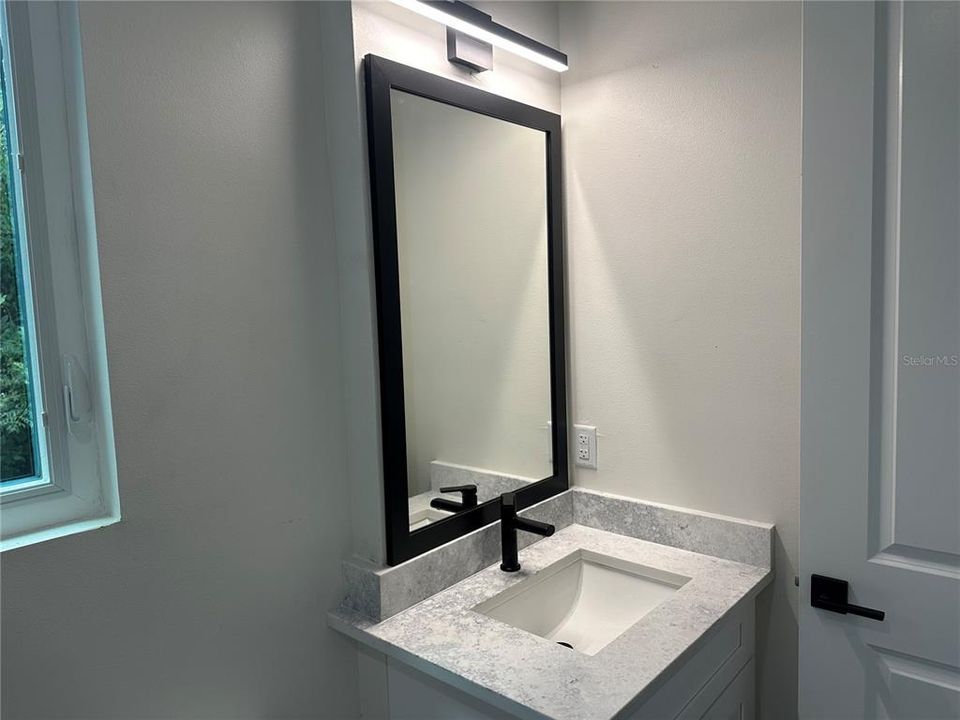 For Sale: $629,999 (3 beds, 3 baths, 1170 Square Feet)