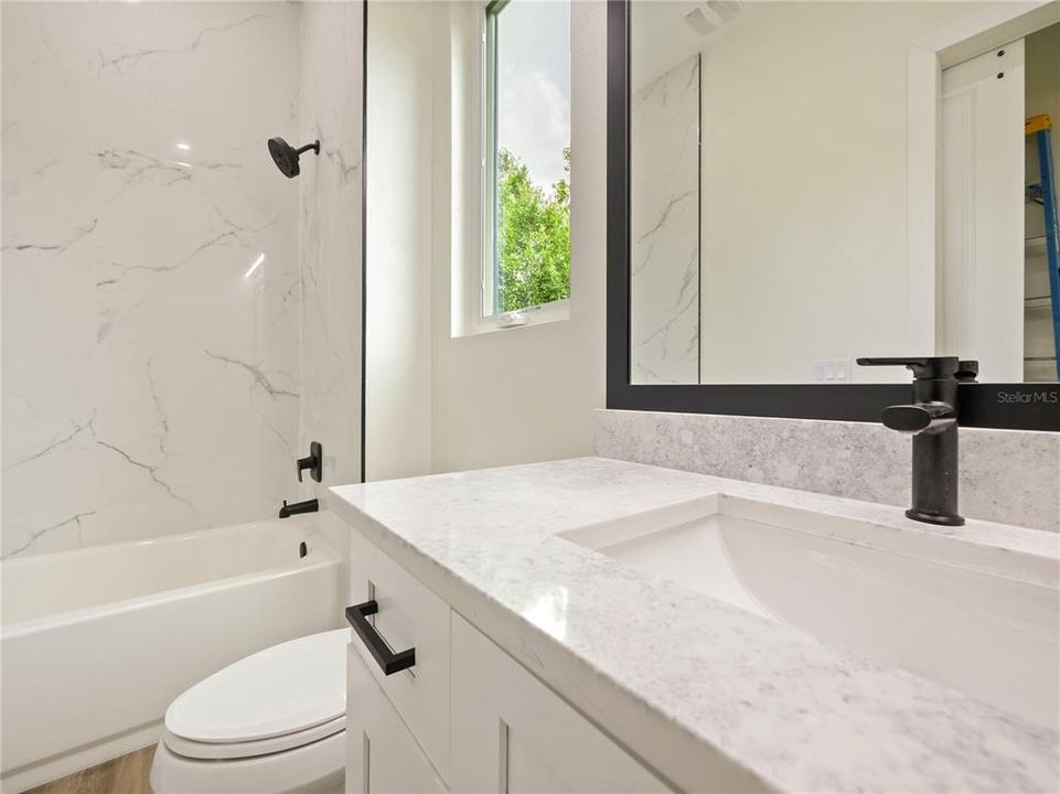 For Sale: $629,999 (3 beds, 3 baths, 1170 Square Feet)