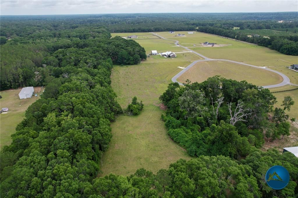 На продажу: $995,000 (5 спален, 3 ванн, 3600 Квадратных фут)