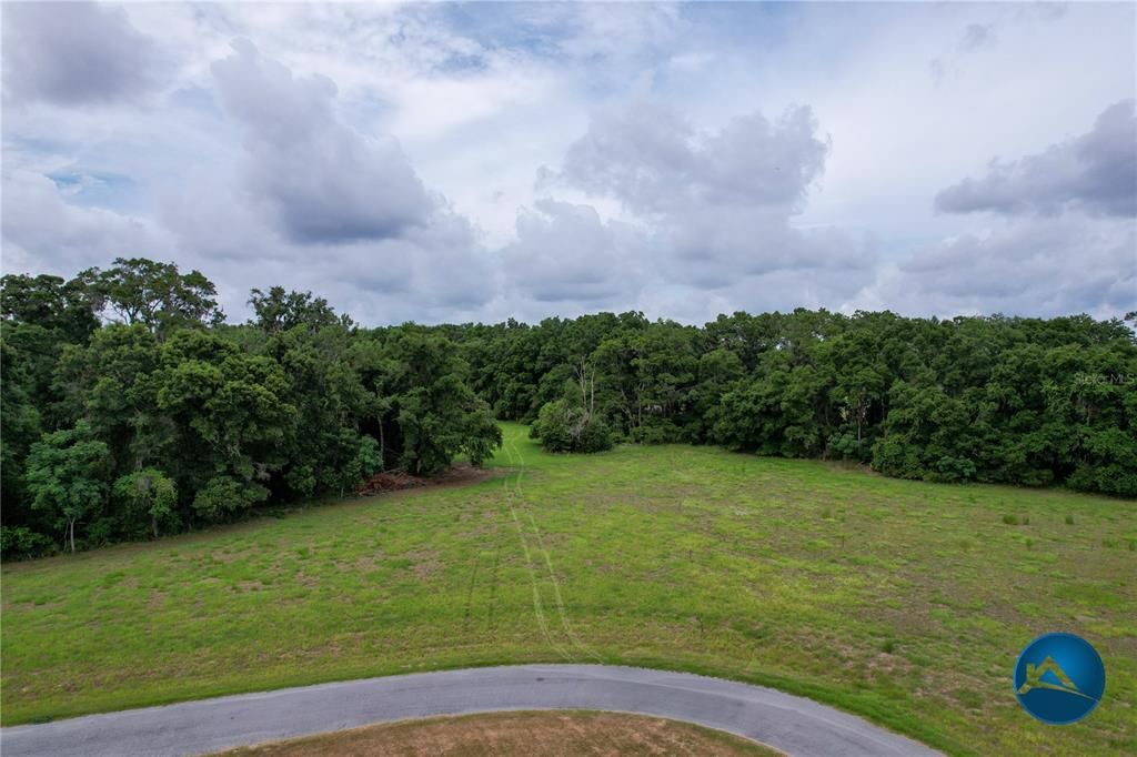 На продажу: $995,000 (5 спален, 3 ванн, 3600 Квадратных фут)