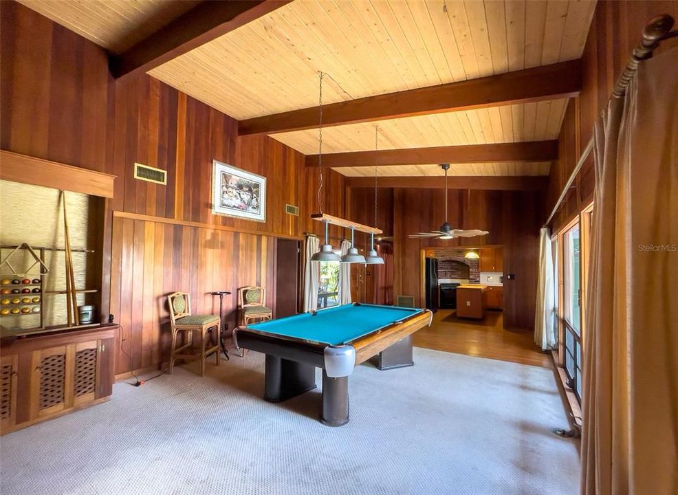 For Sale: $499,000 (3 beds, 3 baths, 2549 Square Feet)