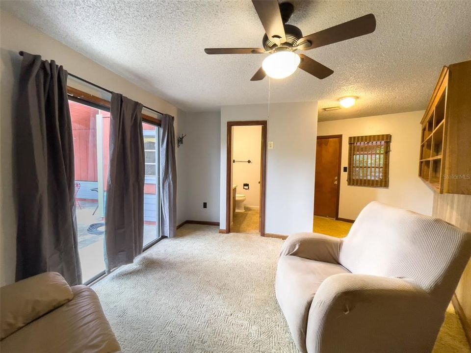 For Sale: $499,000 (3 beds, 3 baths, 2549 Square Feet)