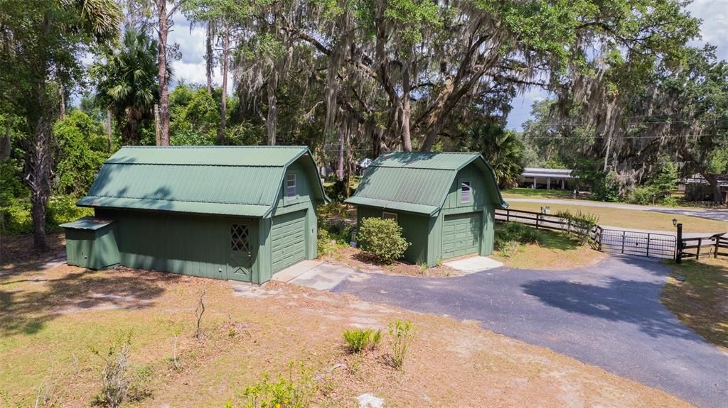 For Sale: $499,000 (3 beds, 3 baths, 2549 Square Feet)