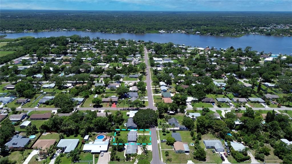 For Sale: $245,000 (3 beds, 1 baths, 990 Square Feet)