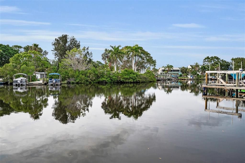 For Sale: $750,000 (0.32 acres)