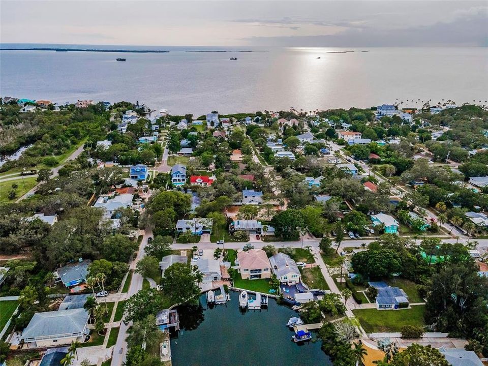 For Sale: $750,000 (0.32 acres)