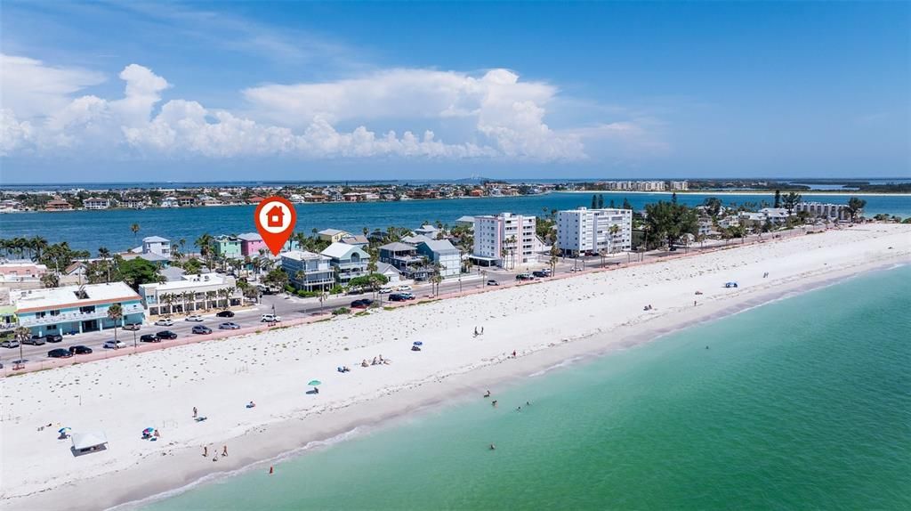 В аренду: $9,000 (3 спален, 3 ванн, 1599 Квадратных фут)