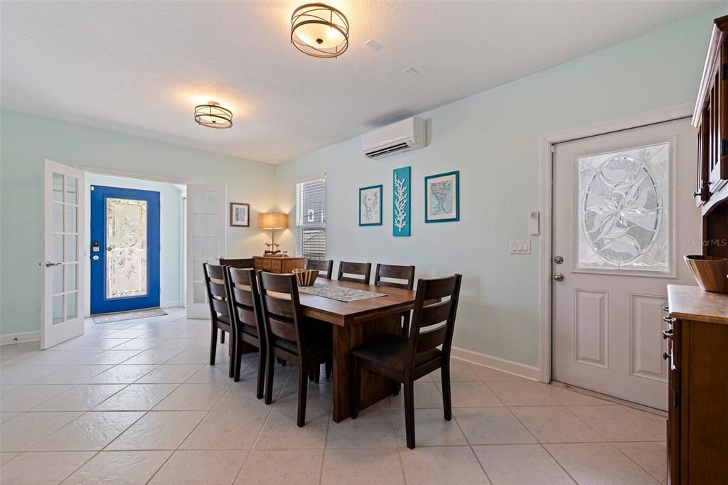 В аренду: $9,000 (3 спален, 3 ванн, 1599 Квадратных фут)